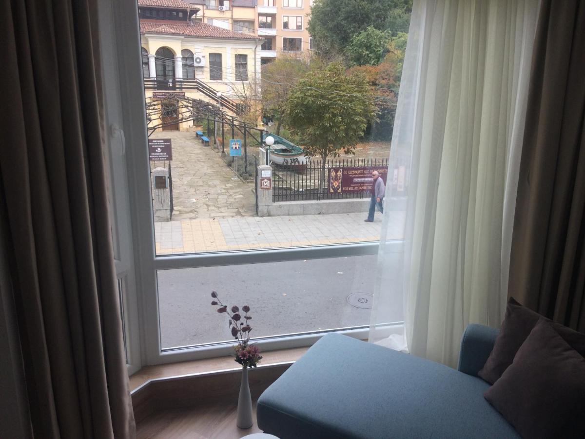 Апартамент Мони Burgas Esterno foto