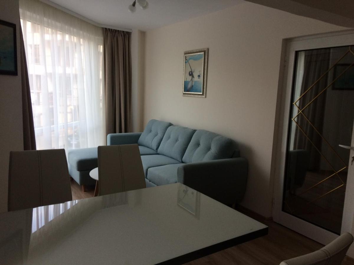 Апартамент Мони Burgas Esterno foto